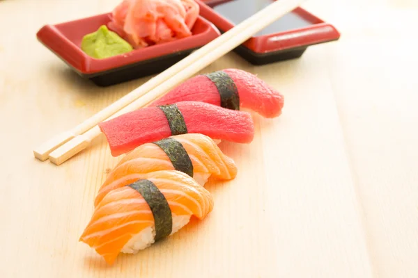 Stukken nigiri sushi — Stockfoto