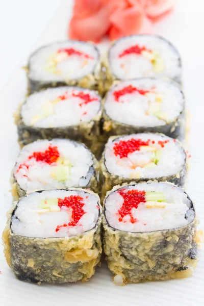 Rouleau de sushi chaud — Photo