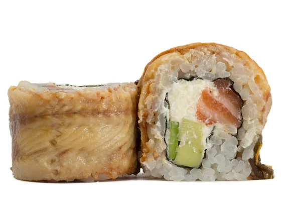 Rolo de sushi de enguia isolado no fundo branco — Fotografia de Stock