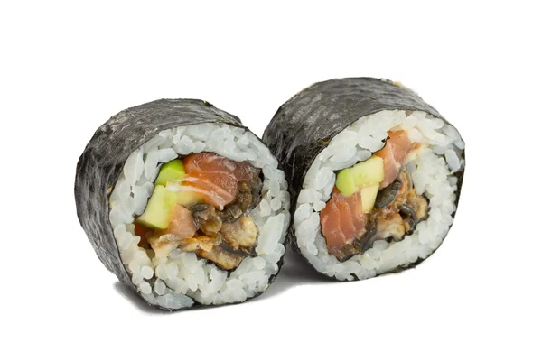 Rollo de sushi en nori aislado sobre fondo blanco — Foto de Stock