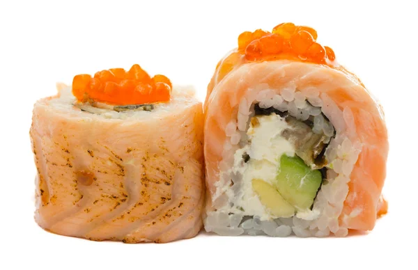 Rolos de sushi de salmão isolados em fundo branco — Fotografia de Stock