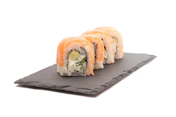 白い背景に孤立した寿司ロール — ストック写真
