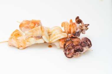 Deniz ürünleri ile kebab