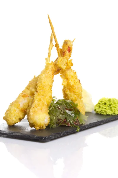 Eby garnalen in tempura geïsoleerd op witte achtergrond — Stockfoto