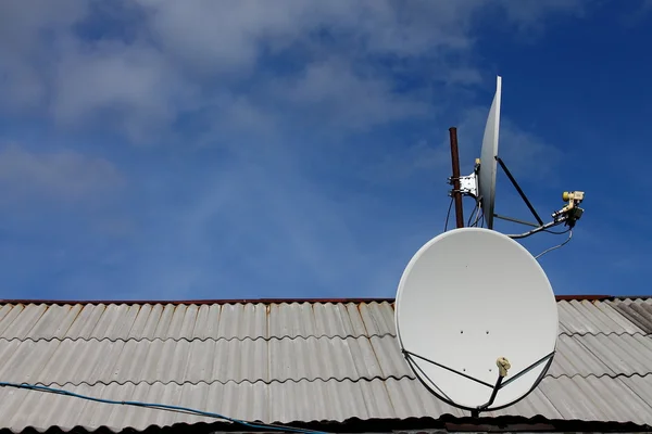 Antena satélite — Fotografia de Stock