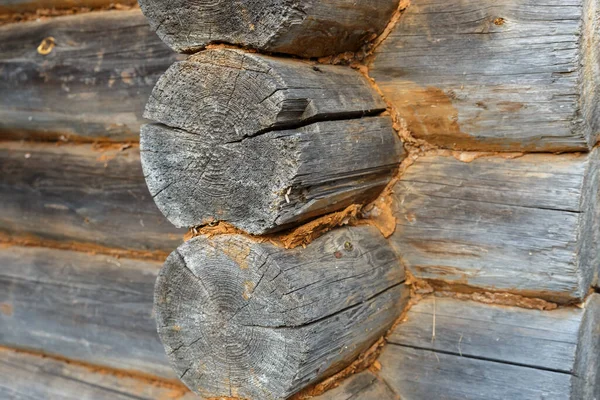 木制的圆木墙 圆木房子的拐角 — 图库照片