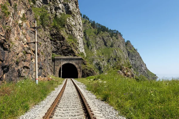 Circum Baikal Railway Túnel Ferroviário Número Ferrovia Túnel Khabartuy Imagem De Stock