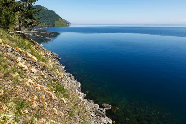 Lac Baïkal Russie Rivage Escarpé Rocheux Sur Lac Eau Claire — Photo