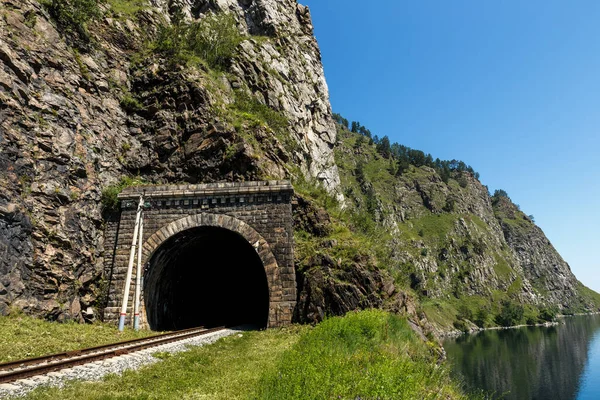 Circum Baikal Railway Túnel Ferroviário Número Ferrovia Túnel Khabartuy Imagem De Stock