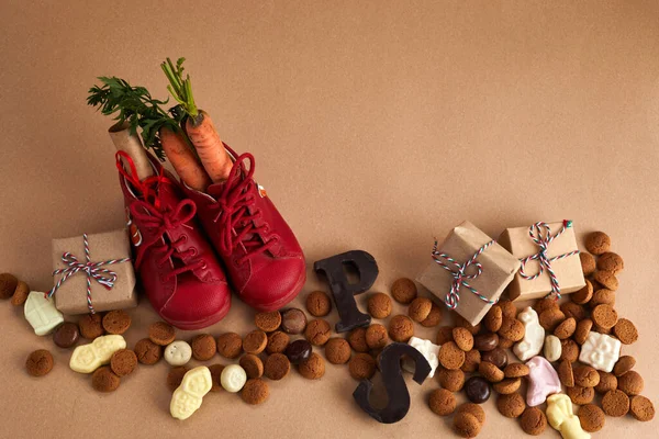 Saint Nicolas Saint Nicolas Avec Des Chaussures Des Carottes Des — Photo