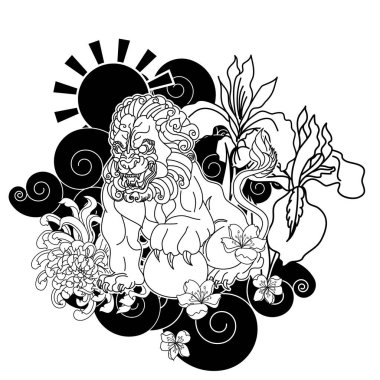 Renkli geleneksel dövme stili kaplan yüzü kiraz çiçeği ve amber çiçeği üzerinde olabilir ve kızıl güneş arkaplanı. Çin kaplanı kükreyen dövmesi..