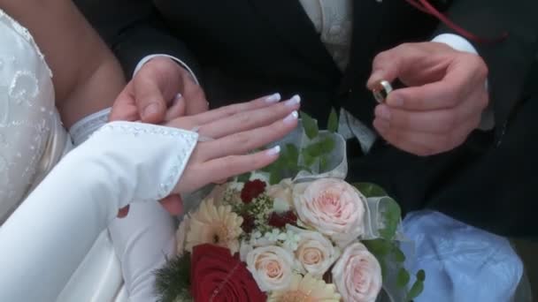 Anneaux de mariage — Video