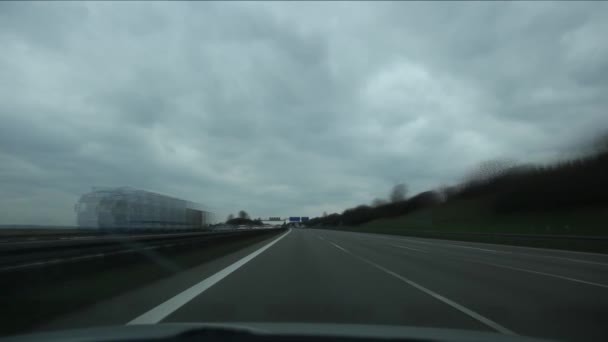 Cars on the highway — Stock Video