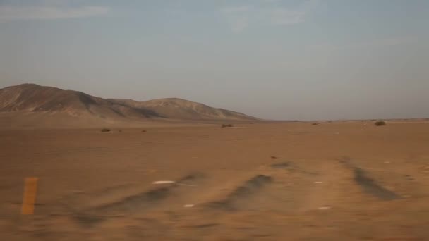 Fahrt in der Wüste — Stockvideo