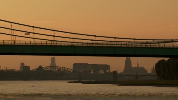 Zonsondergang in Keulen, Duitsland — Stockvideo