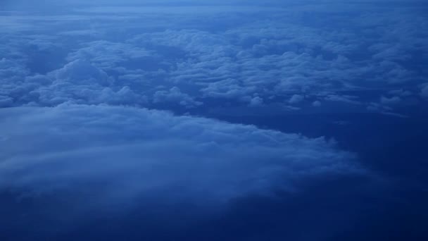 Vuelo sobre nubes — Vídeos de Stock