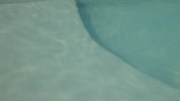 Vatten i poolen — Stockvideo