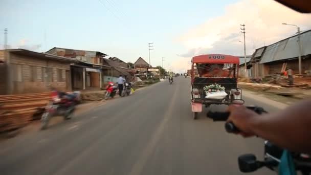 Sokağa Iquitos, Peru — Stok video