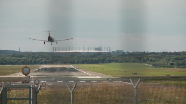 Avión de aterrizaje — Vídeos de Stock