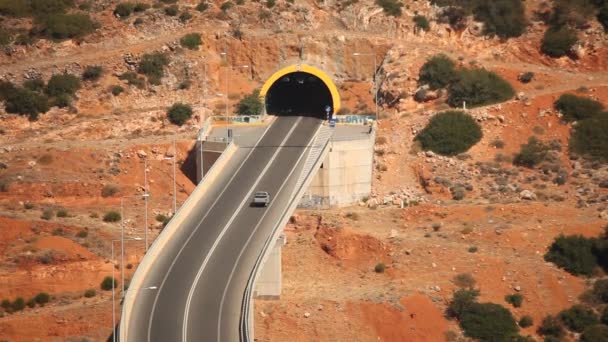 Puente y túnel en Grecia — Vídeos de Stock