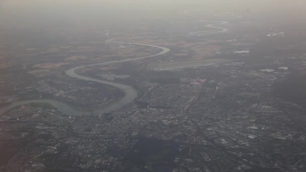 Flying over Duesseldorf — Stock Video