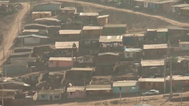 Barrios en el desierto — Vídeos de Stock