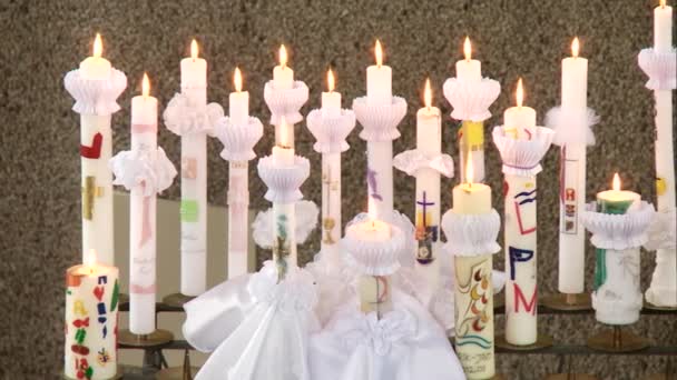 第一次圣餐的蜡烛 — 图库视频影像
