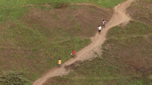 LIMA - CIRCA 2012: pessoas caminhando — Vídeo de Stock