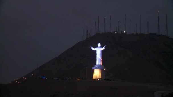 Standbeeld van Christus — Stockvideo