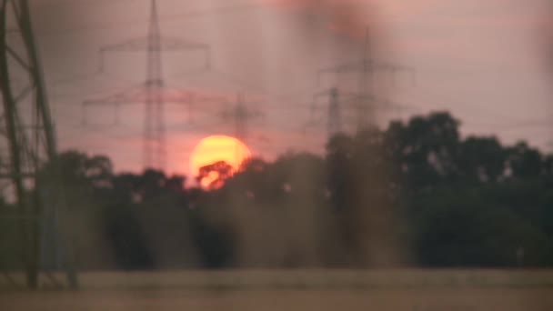 Tunnland vid solnedgången i Tyskland — Stockvideo