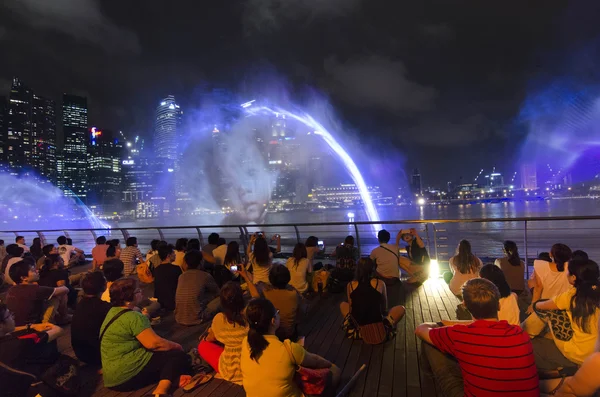 Marina bay zand waterprestaties — Stockfoto