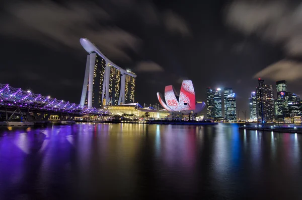 Acendo marina bay — Fotografia de Stock