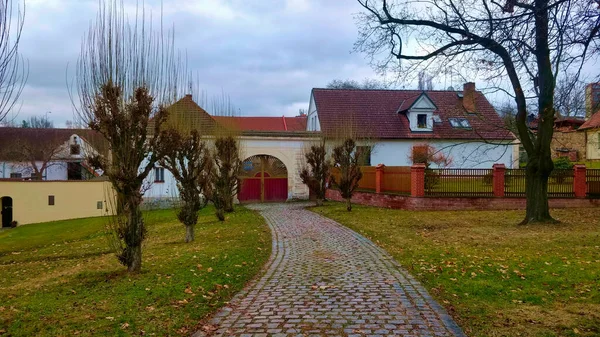 Pilsen República Checa Diciembre 2021 Cobblestones Camino Acceso Granja Tradicional — Foto de Stock