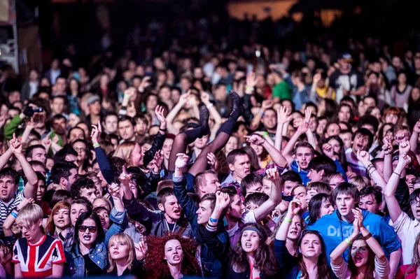 Multidão num concerto — Fotografia de Stock