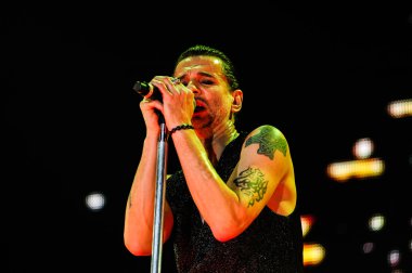 Depeche mode konser