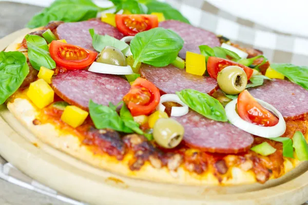 Salami pizza — Stock Photo, Image