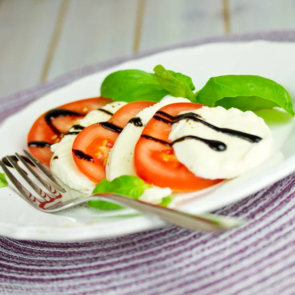 Pomidor, mozzarella — Zdjęcie stockowe