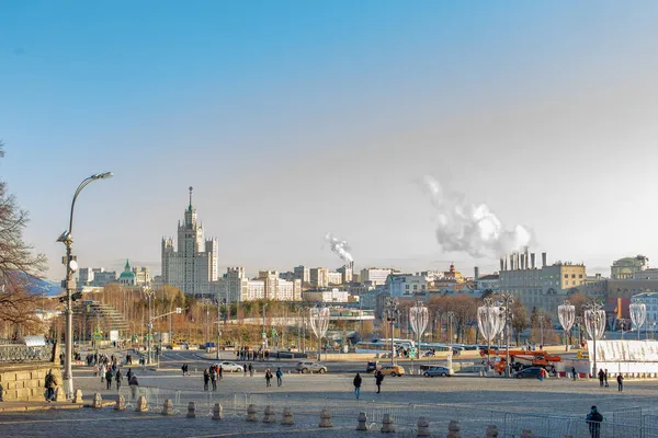 러시아 모스크바 2019 Vasilyevsky Spusk 최초의 발전소 최초의 발전소 Zaryadye — 스톡 사진