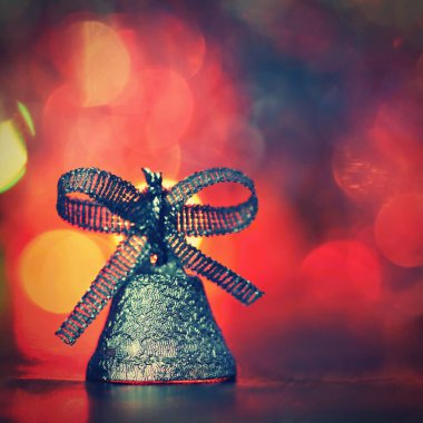 Arka plan, Noel ve yeni yıl tatilleri kış sezonu soyut. Süsler ve ışıklar ile Noel tebrik kartı.