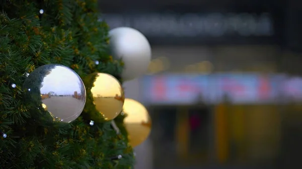 Kerstversiering Prachtige Gekleurde Kerstboom Concept Voor Vakantie Winterseizoen — Stockfoto