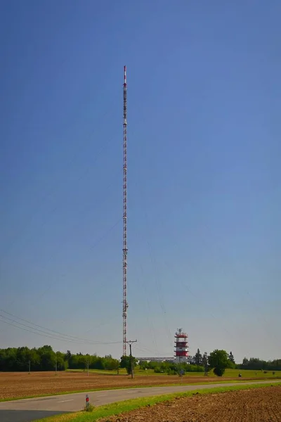 Kojal Télévision Radio Diffuseur Internet Mât Amarré 340 Mètres Haut — Photo
