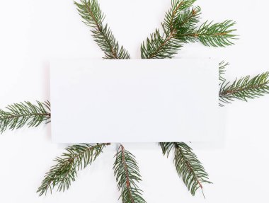 Kuru meyve, el işi kağıt, hediye kutusu, el yapımı Noel oyuncakları içeren kartpostal modeli.