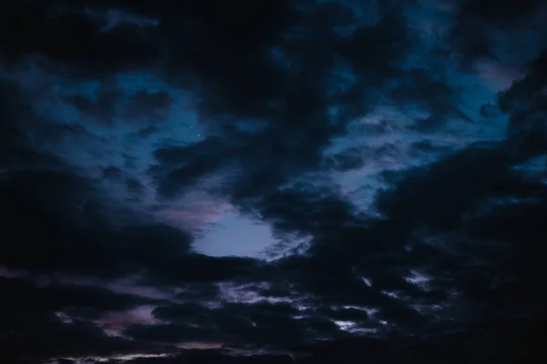 Зірки Нічному Небі Єднують Хмари — стокове фото