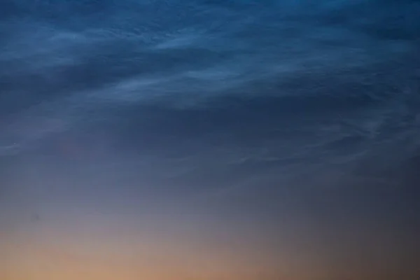 Einer Sommernacht Nähern Sich Nächtliche Wolken Glühende Wolken Nachthimmel — Stockfoto
