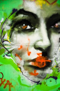 kadının yüzü grafiti çizim