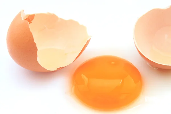 kırık yumurta sarısı ile