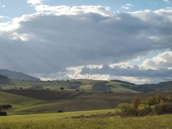 Bela Paisagem Montanha Durante Dia — Fotografia de Stock