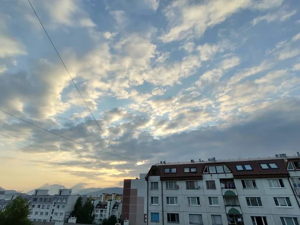 Pohled Evropské Město Při Západu Slunce — Stock fotografie