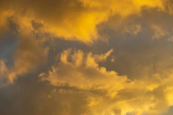 Vacker Solnedgång Himmel Med Moln — Stockfoto