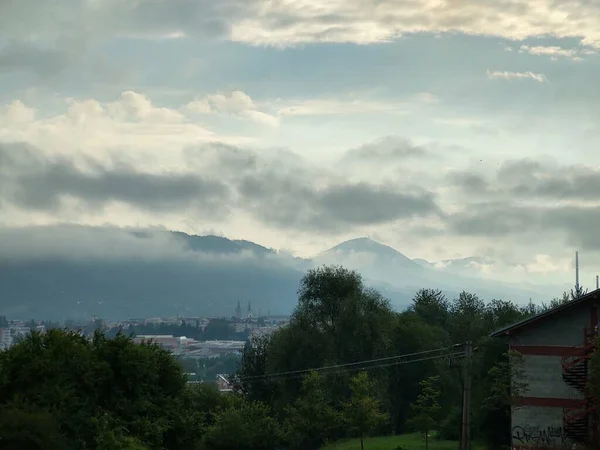 Vista Della Città Europea Montagna — Foto Stock